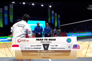 2025年 全英公开赛 R16 男双 阿皮里安尼·拉哈尤&茜蒂·法迪亚·席尔瓦·拉马丹蒂[印尼] vs [马来西亚]陈康乐&蒂娜·穆拉利塔兰