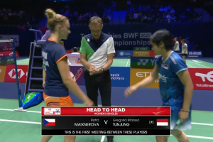 2025年 世界锦标赛 R32 女单 佩特拉·迈克斯内洛娃[捷克] vs [印尼]格蕾戈丽亚·玛丽斯卡·东宗